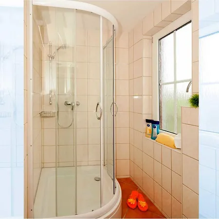 Ostseebungalow _ Korswandt_1 דירה
